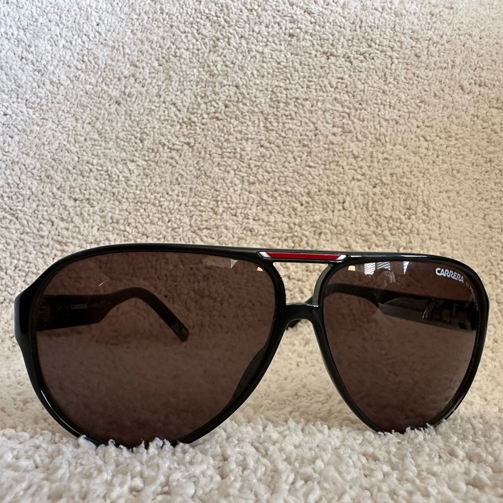 ‼️ LIKE NEW CARRERA SUNGLASSES ‼️